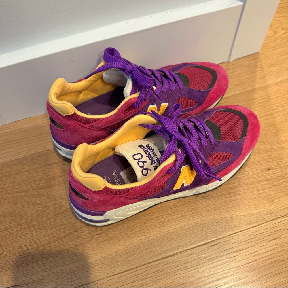 New Balance x Teddy Santis M990PY2 - Made in USA _ Purple_ (MNS 7/WMNS 8.5) - Picture 4 of 9
